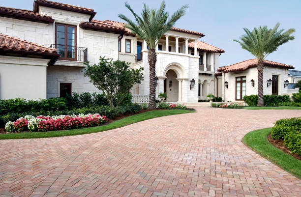 Best Driveway Pavers Contractor  in Harbor Hills, OH